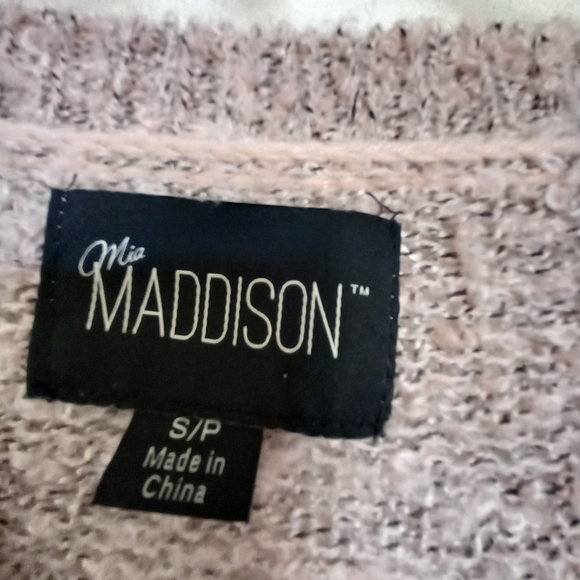 Mia Madison petite small mauve sweater with stars. NWOTG runs a little larger to - Picture 4 of 6